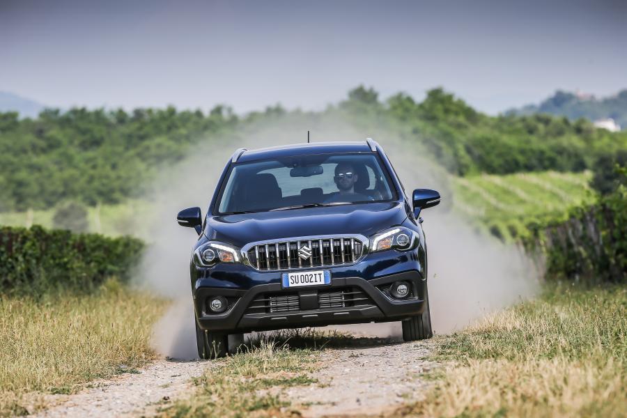  Suzuki SX4 S-Cross 2016 года  (фото 4 из 30)
